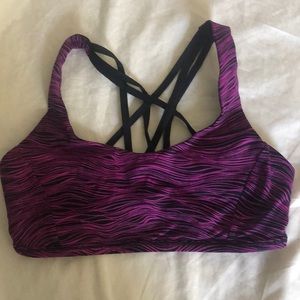 Lululemon sports bra